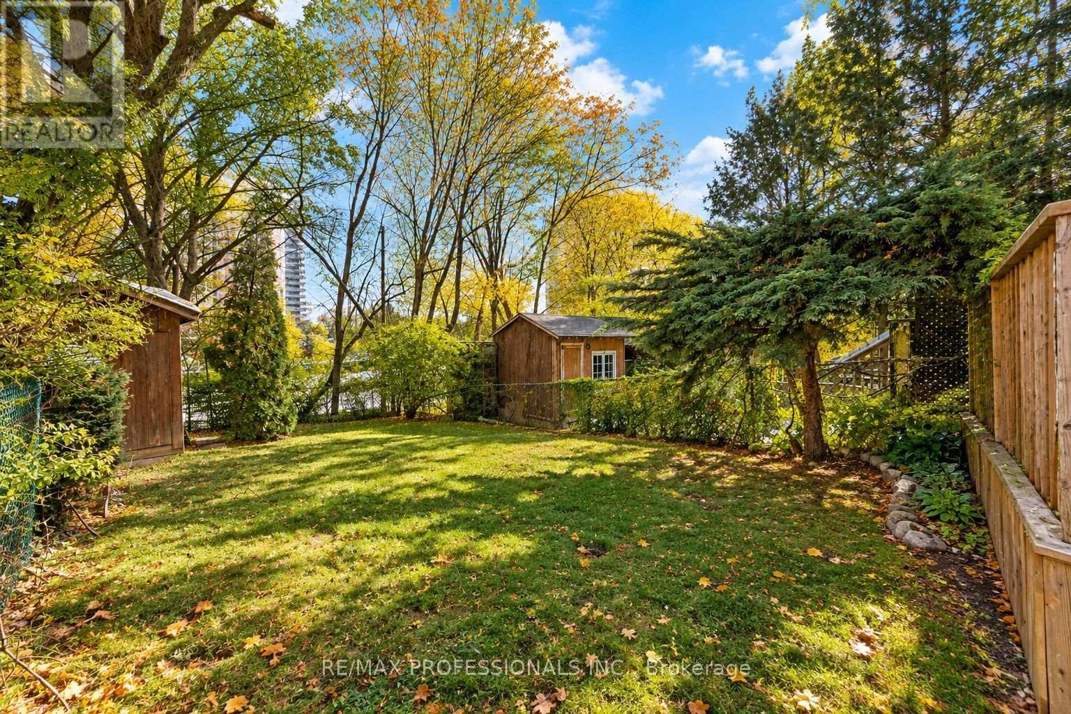 11 Bryant Avenue Property Photo 25