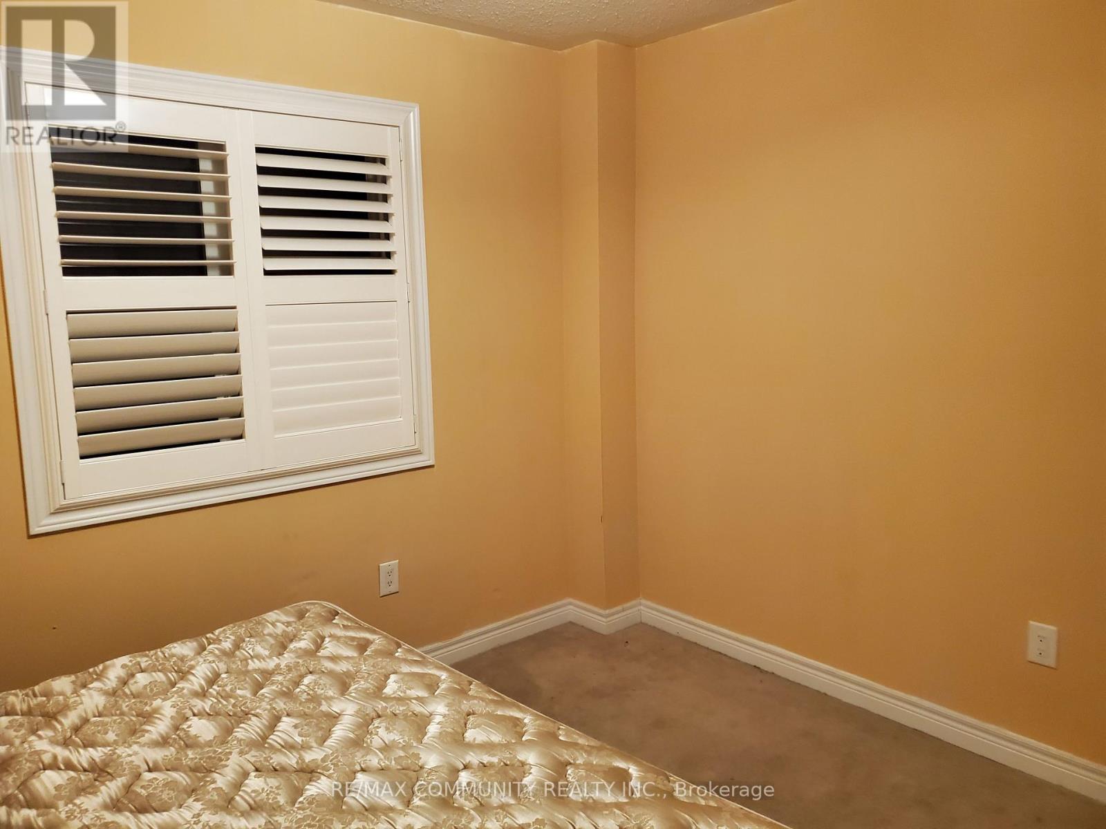 Back - 115 Oasis Boulevard Property Photo 3