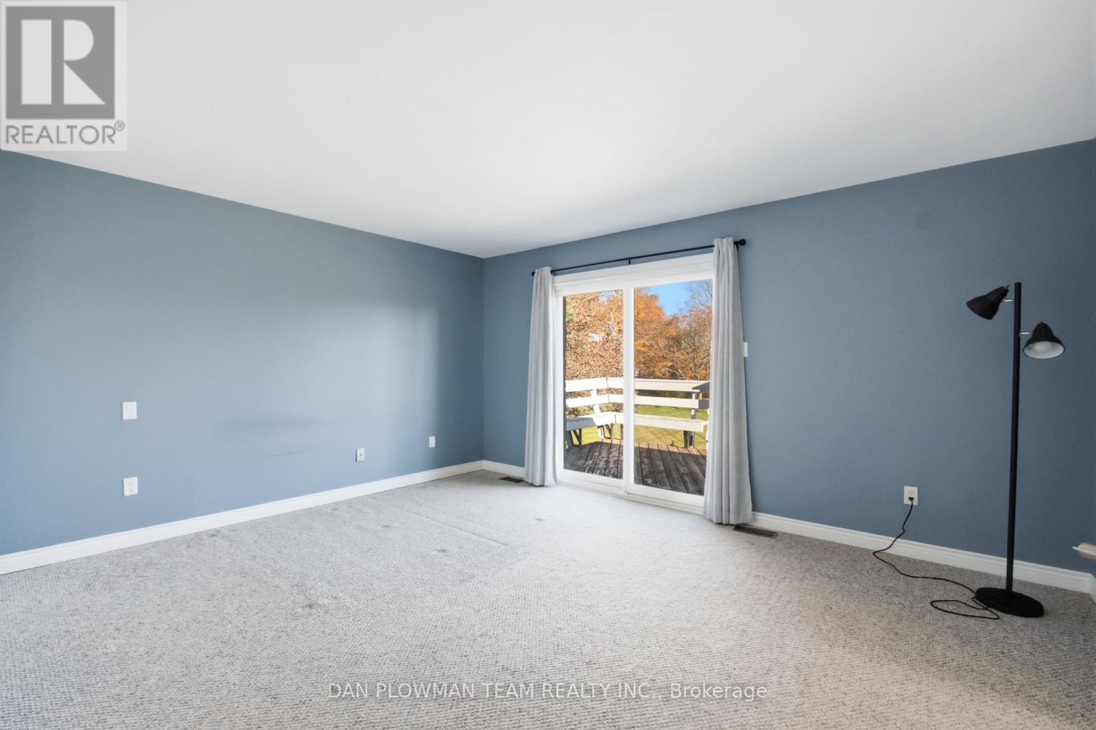 30 Castle Harbour Drive Property Photo 13