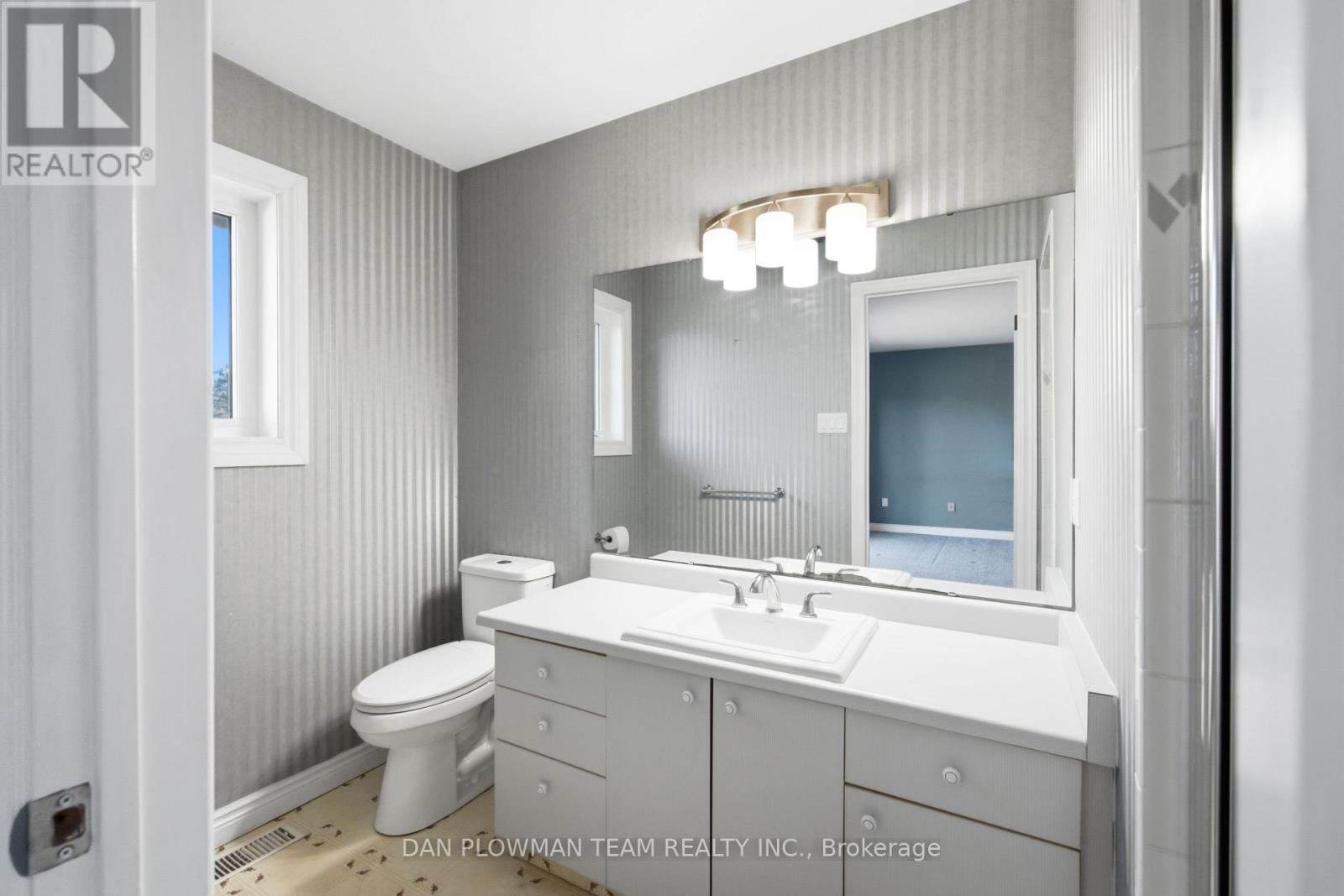 30 Castle Harbour Drive Property Photo 15