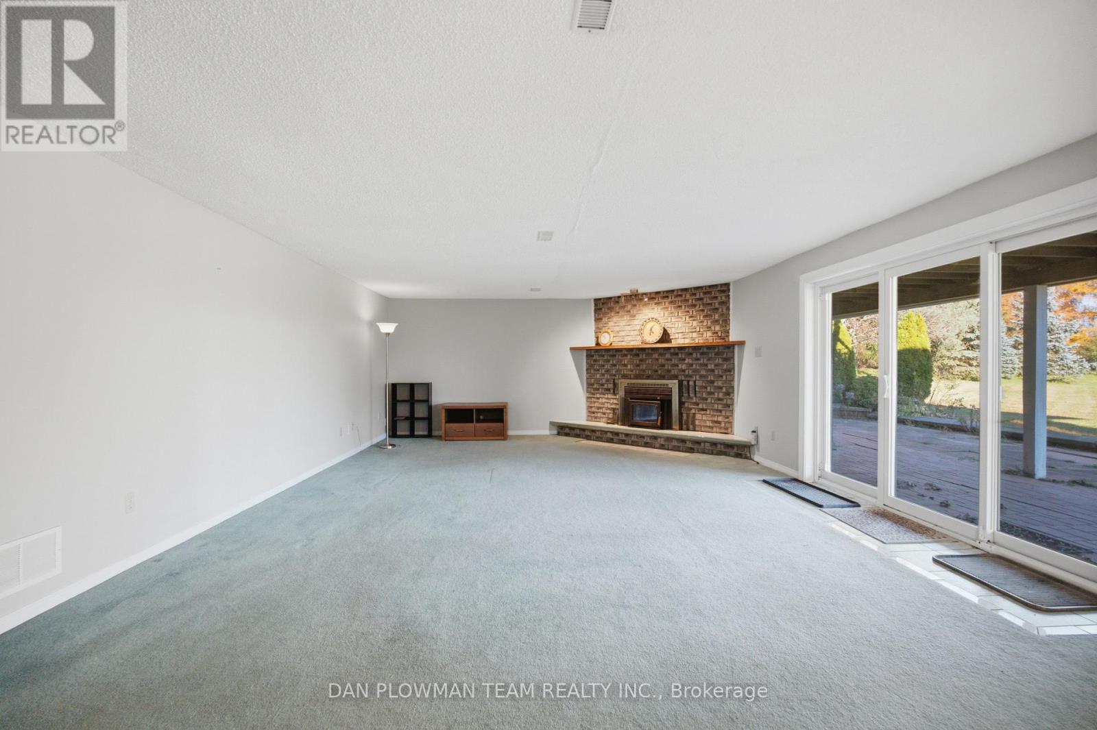 30 Castle Harbour Drive Property Photo 25
