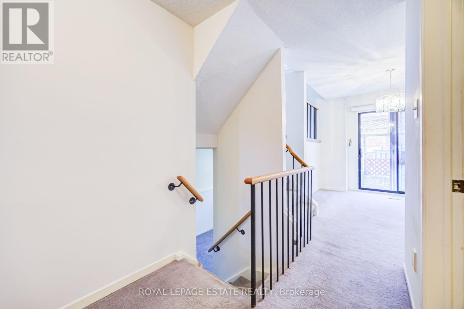 73 Spring Forest Square Property Photo 10