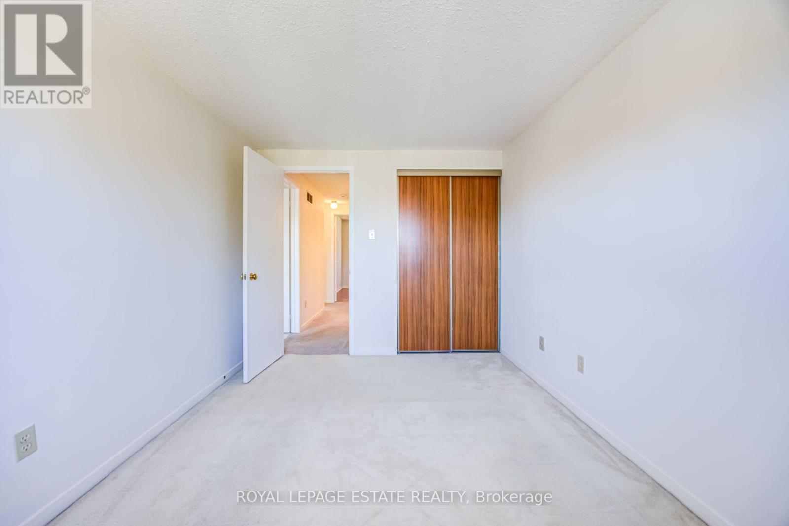 73 Spring Forest Square Property Photo 24