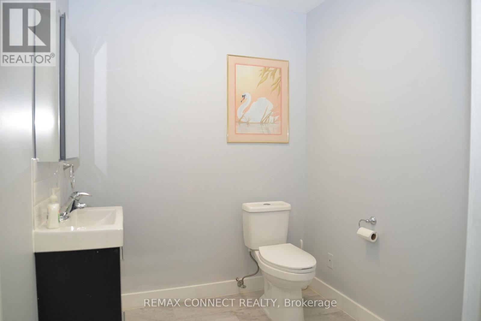 18 - 850 Tapscott Road Property Photo 9