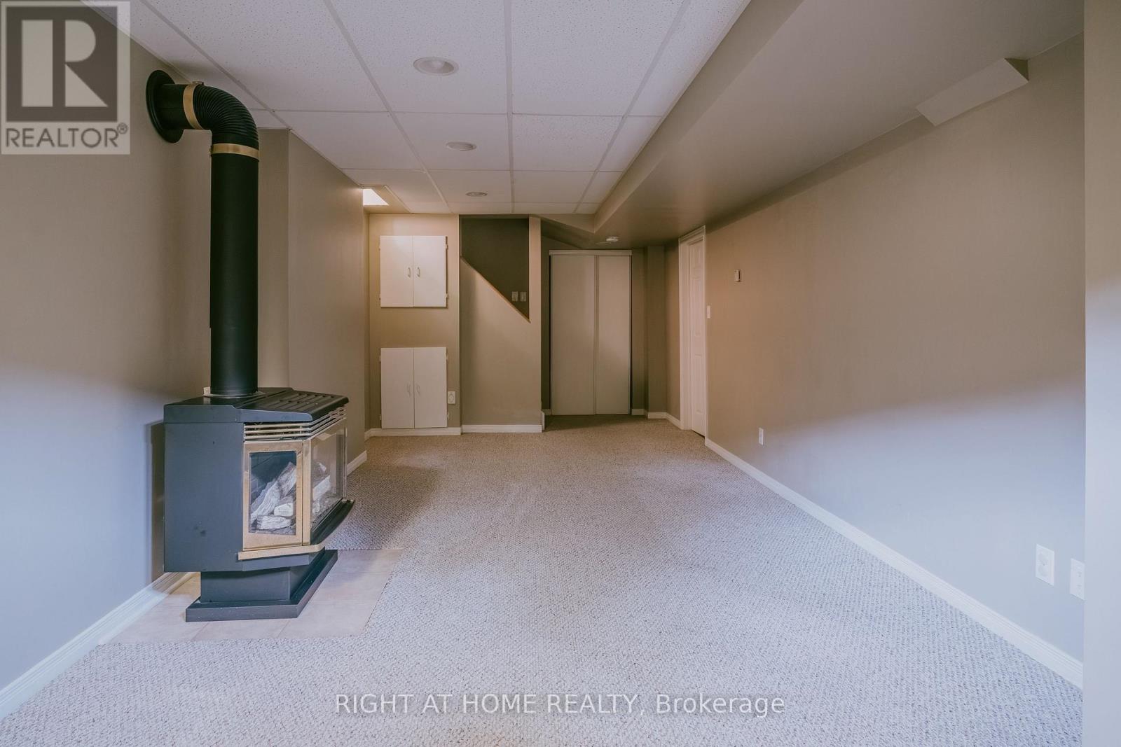 1014 Summitview Crescent Property Photo 31