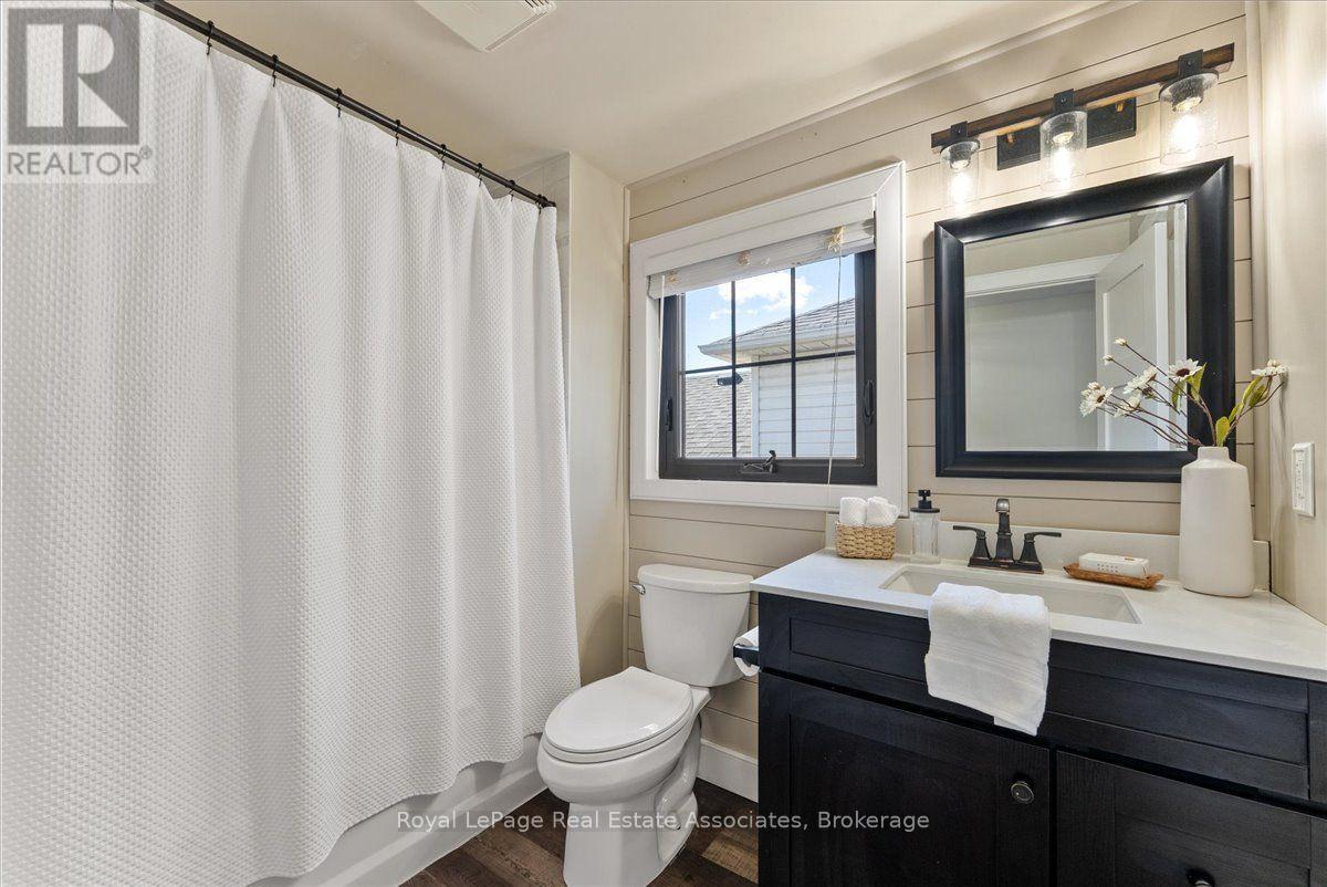 1464 Trowbridge Drive Property Photo 18