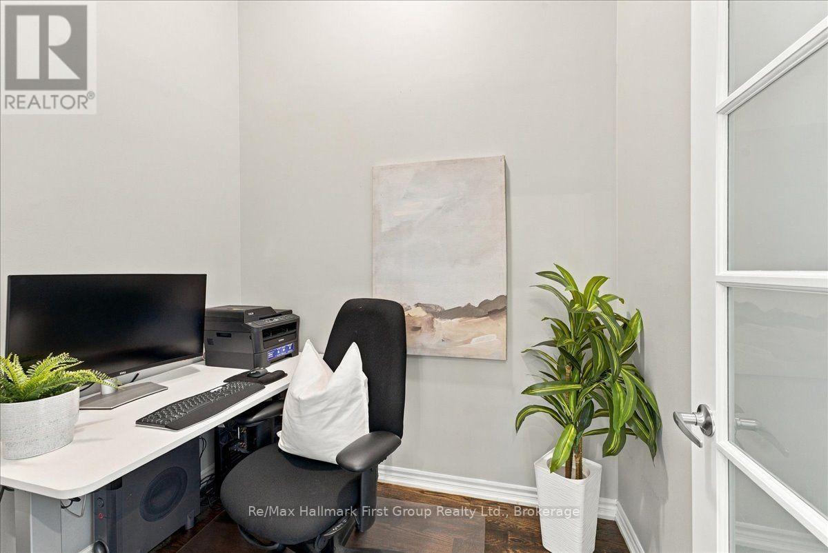 9 Tampsett Avenue Property Photo 21