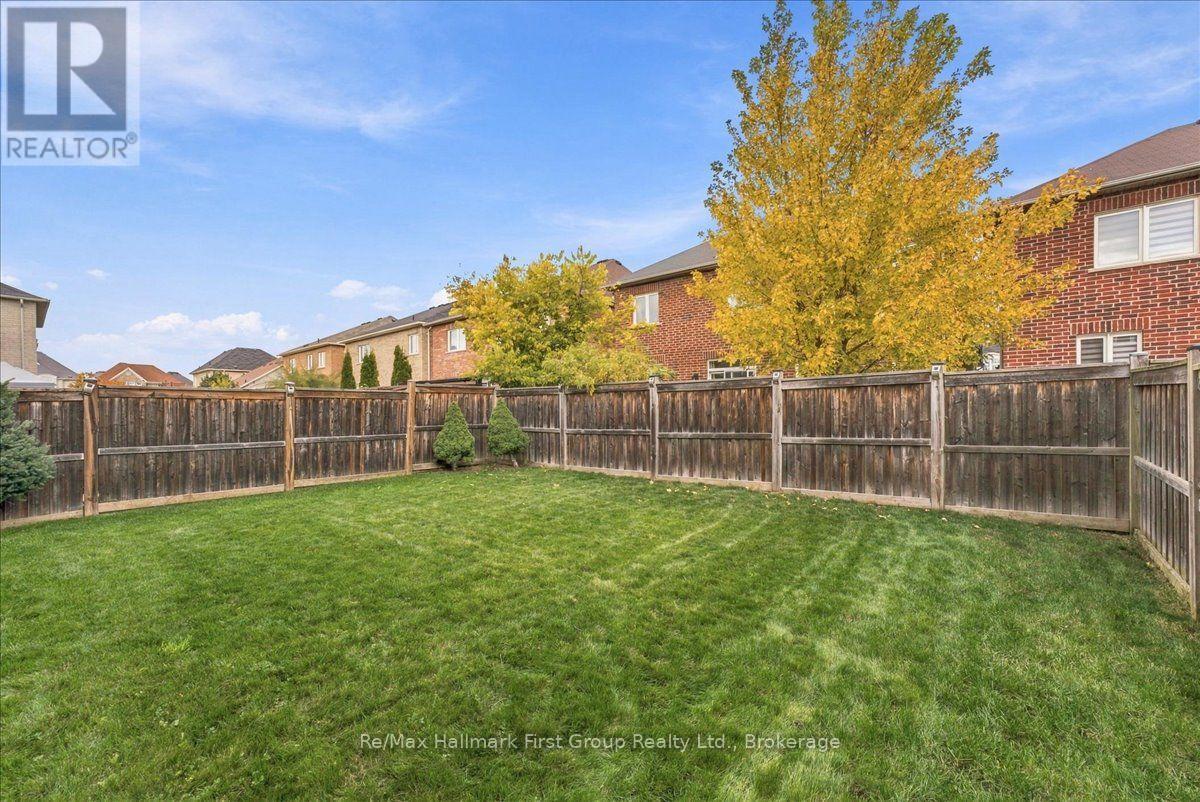 9 Tampsett Avenue Property Photo 34