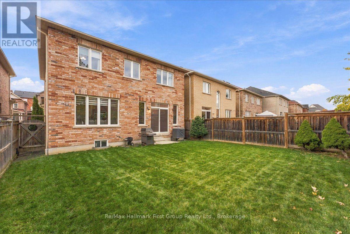 9 Tampsett Avenue Property Photo 35