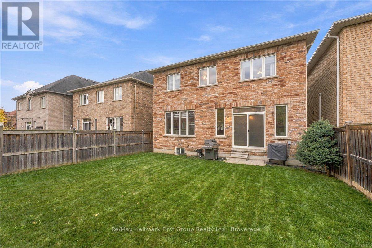 9 Tampsett Avenue Property Photo 36