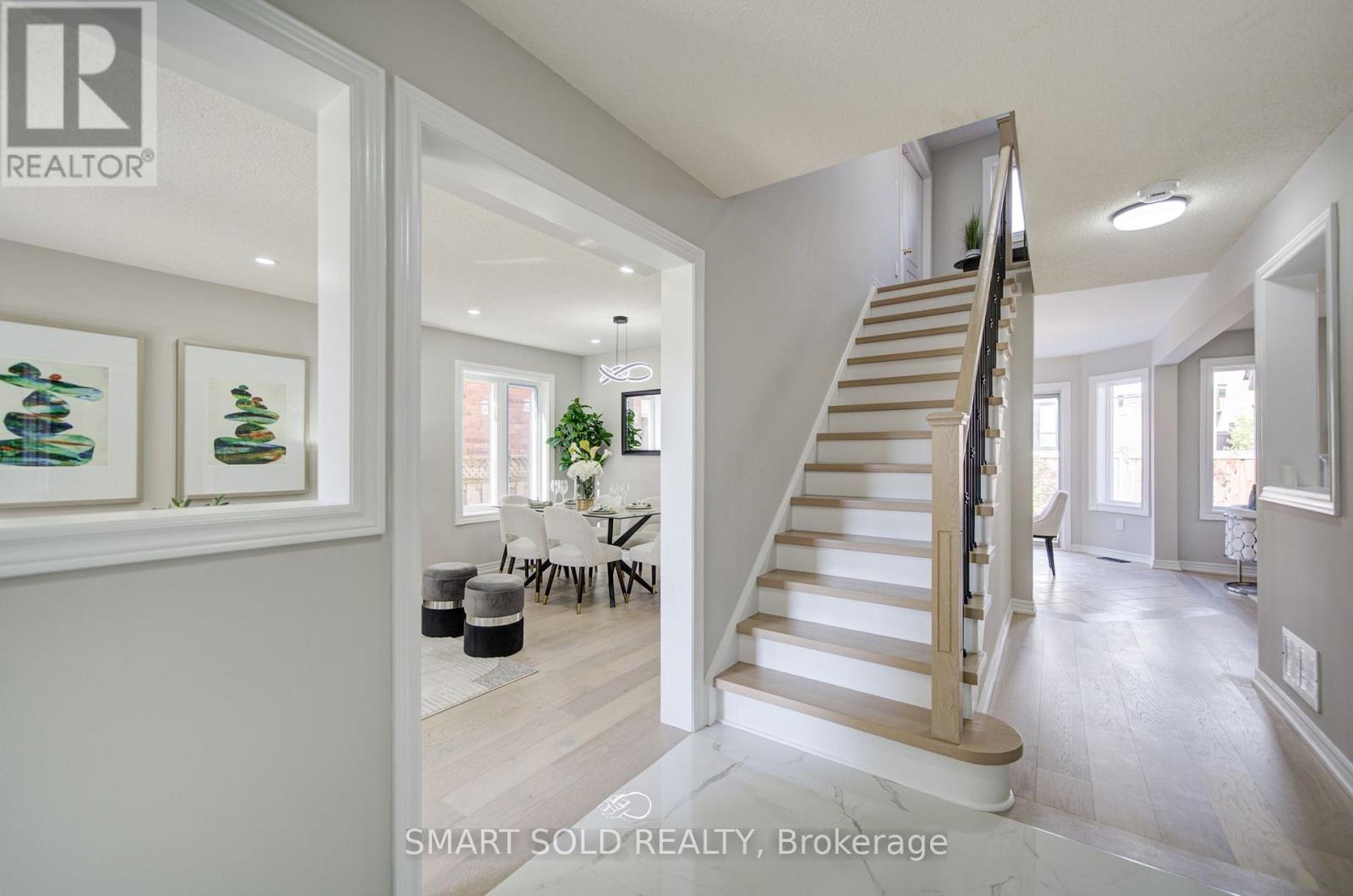 32 Brockman Crescent Property Photo 6