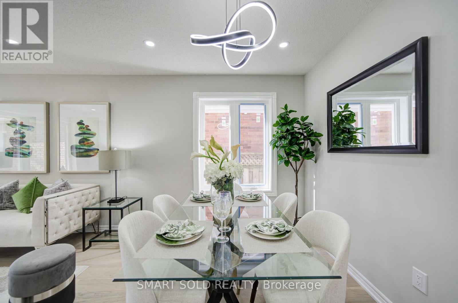 32 Brockman Crescent Property Photo 12