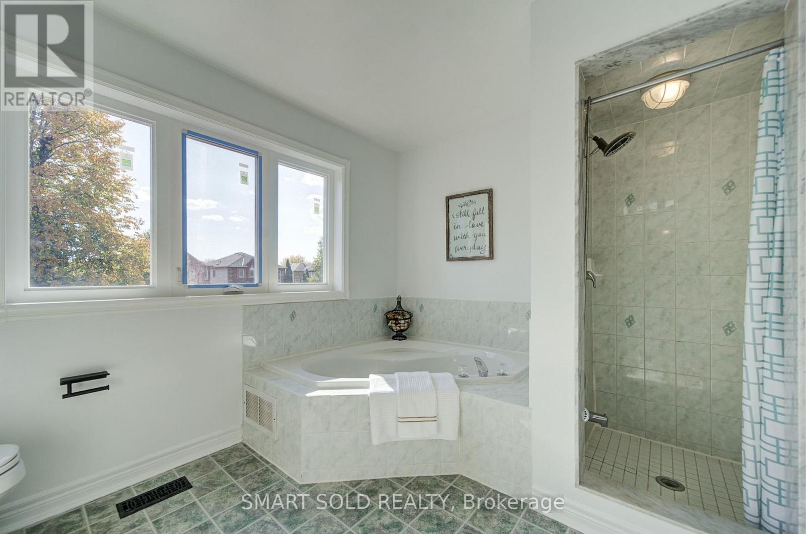 32 Brockman Crescent Property Photo 28
