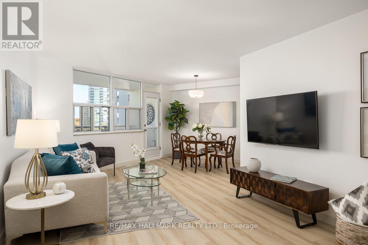 804 - 980 Broadview Avenue Property Photo 1