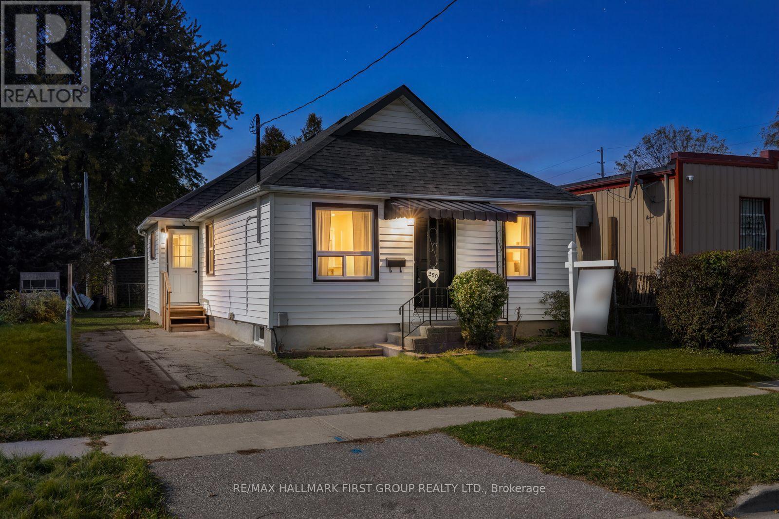 350 Oshawa Boulevard S Property Photo 1