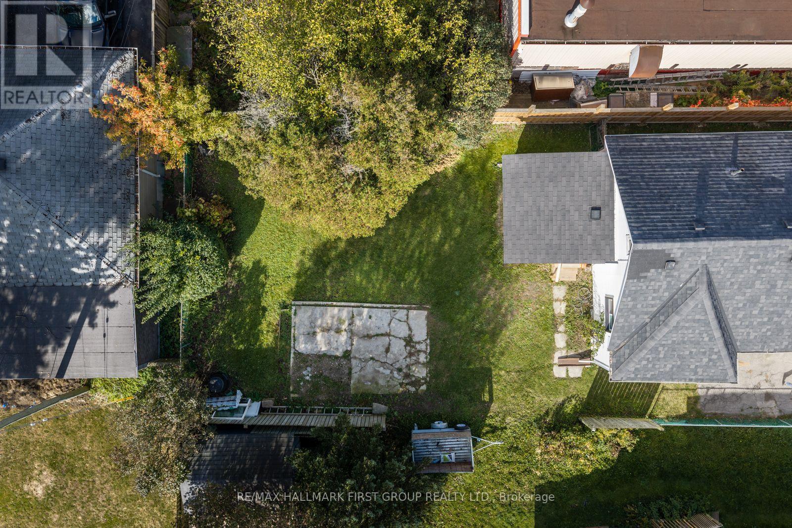 350 Oshawa Boulevard S Property Photo 46