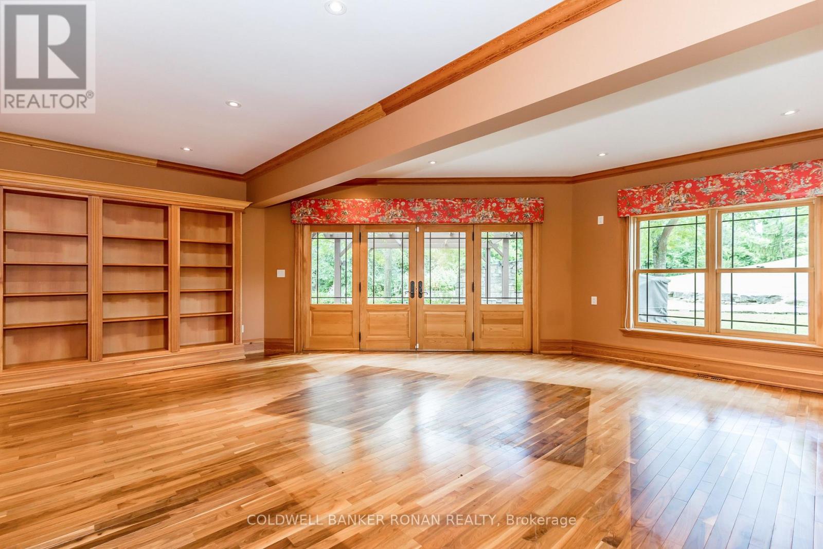 320 Chalk Lake Road Property Photo 27