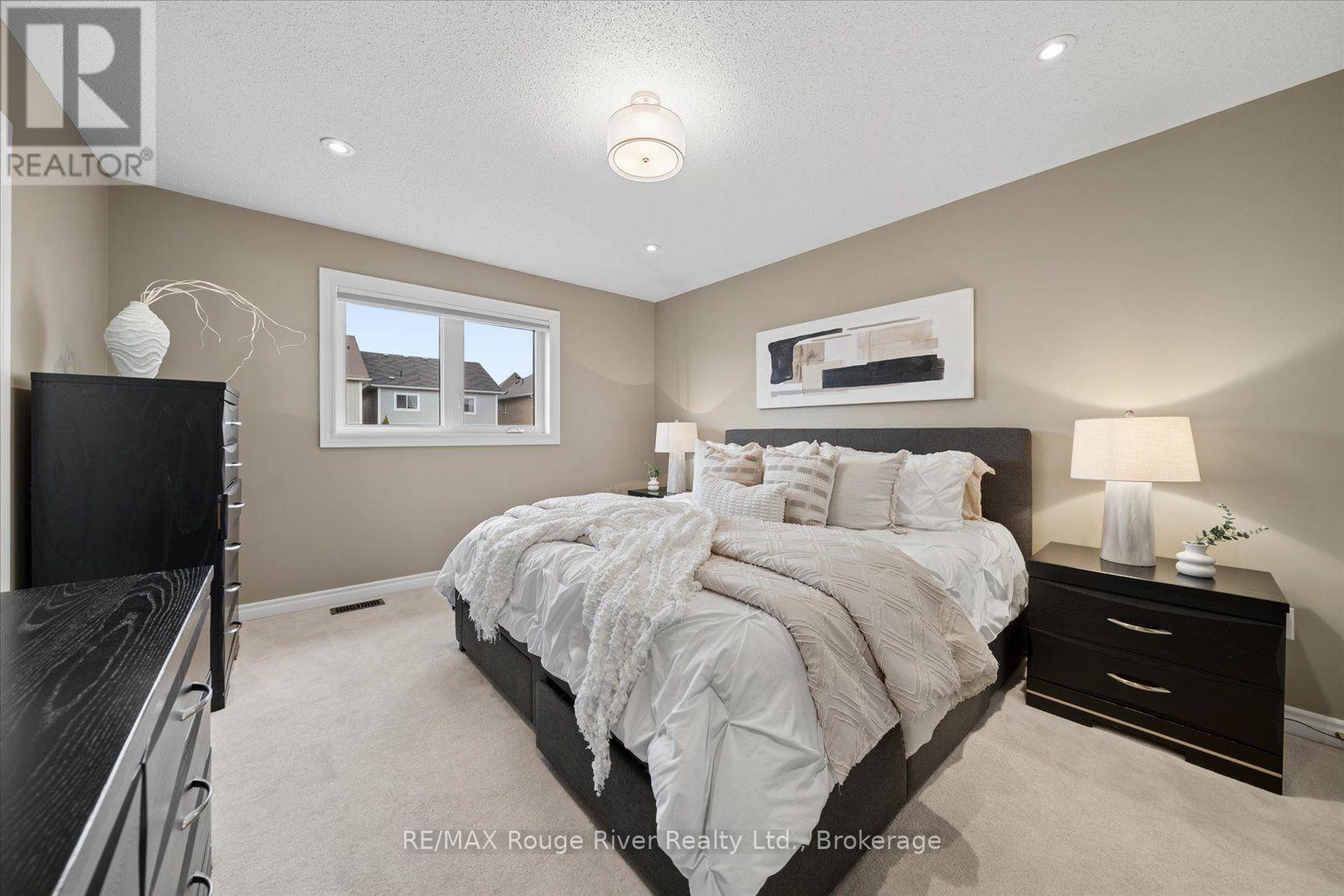 36 Shrewsbury Drive Property Photo 23