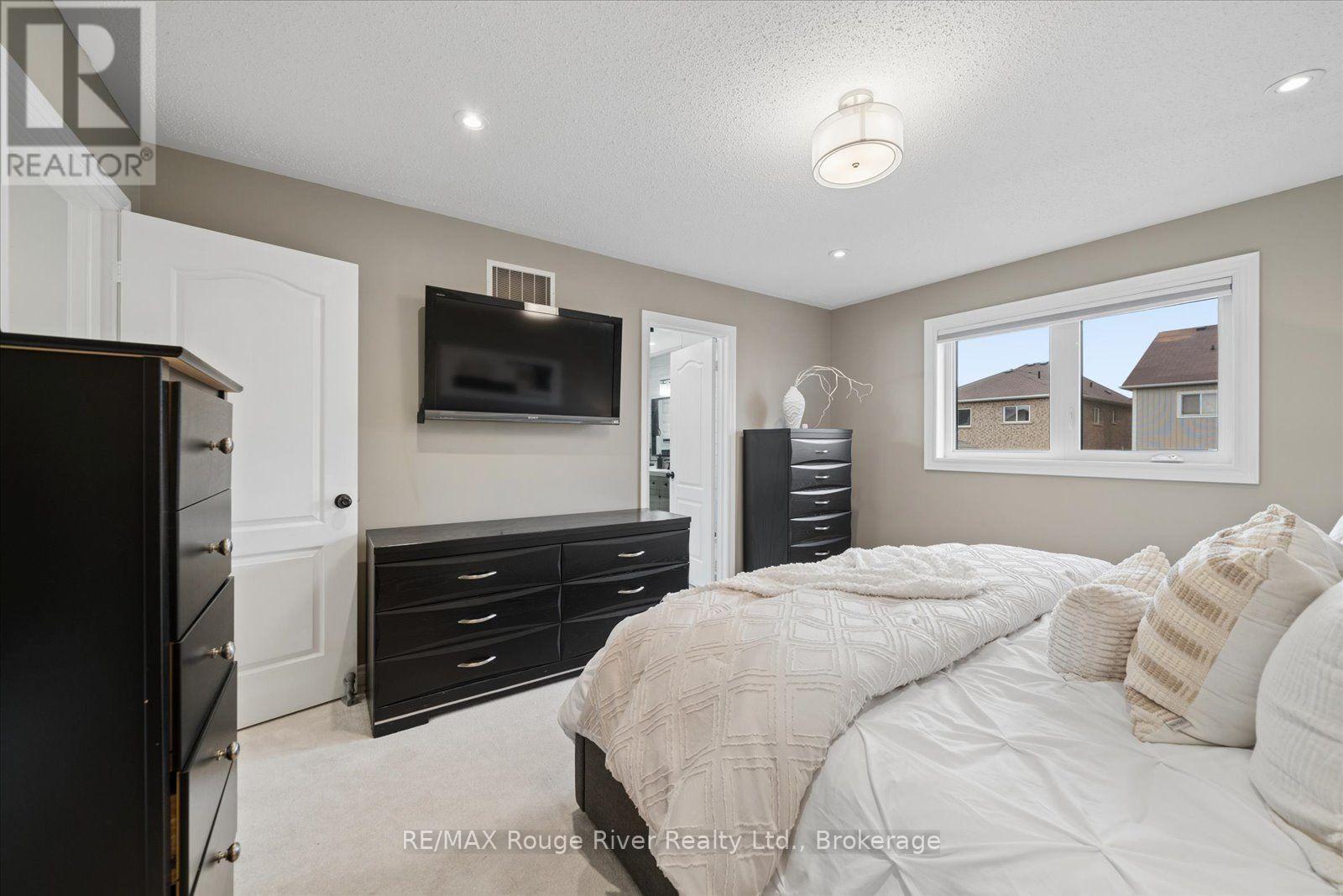 36 Shrewsbury Drive Property Photo 27