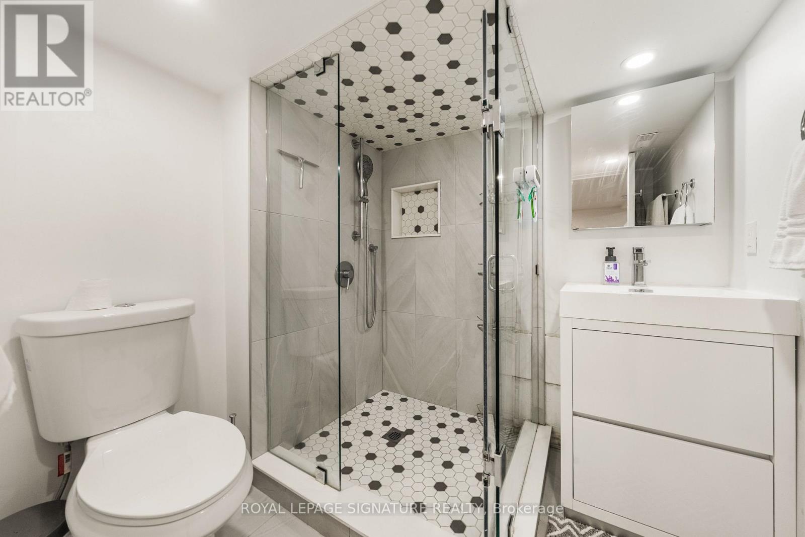 122 Duvernet Avenue Property Photo 28
