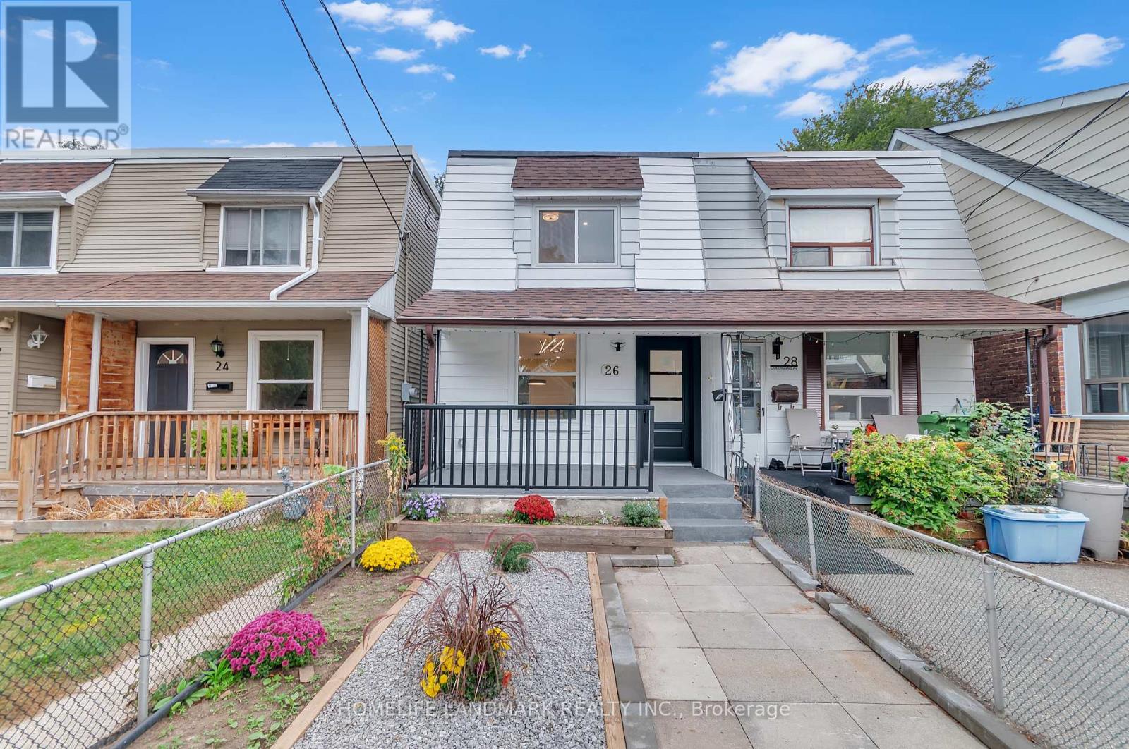 26 QUEENSDALE AVENUE Property Photo 1