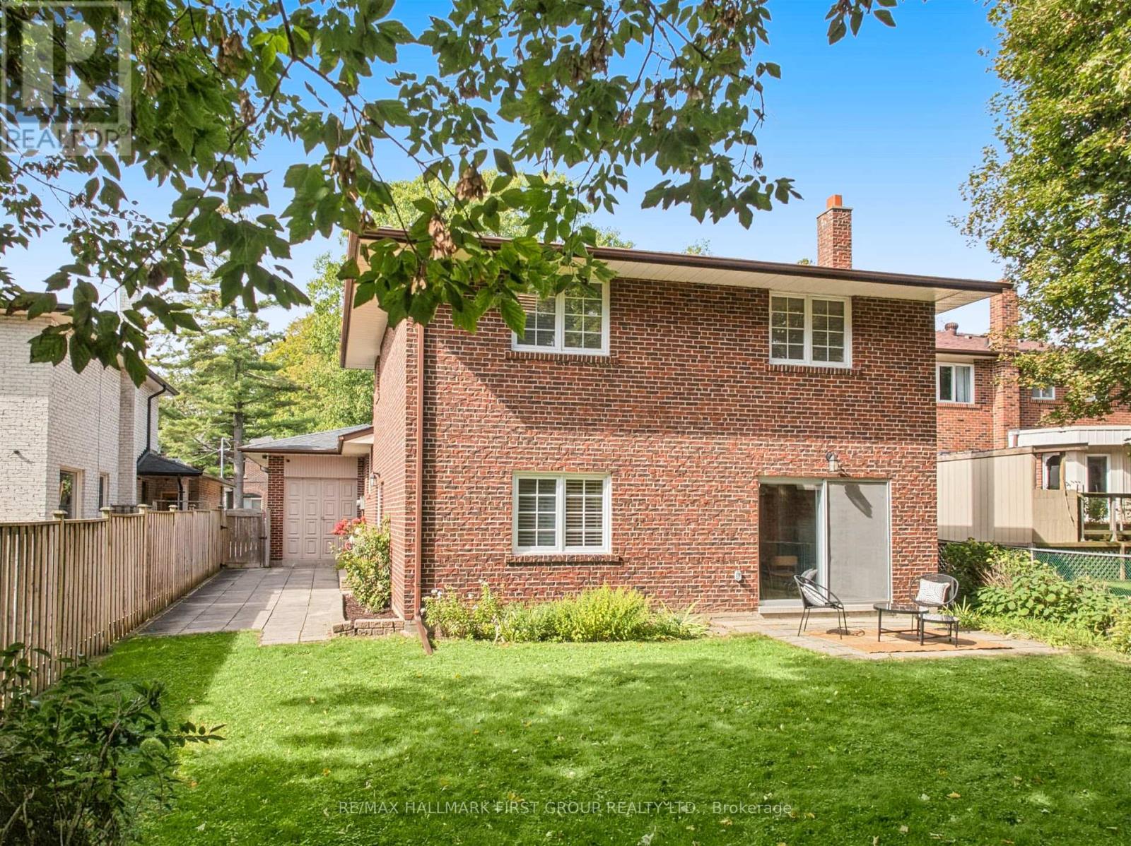 21 Ivan Road Property Photo 42