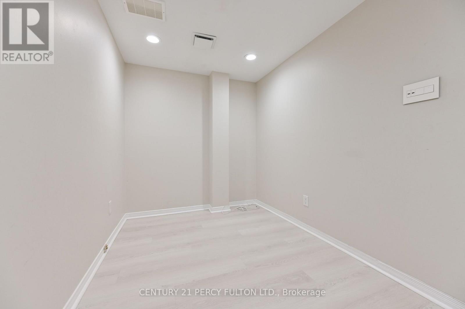 54 Chapel Park Square Property Photo 17