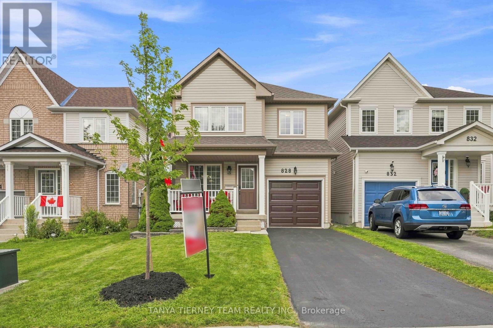 828 Taggart Crescent Property Photo 2