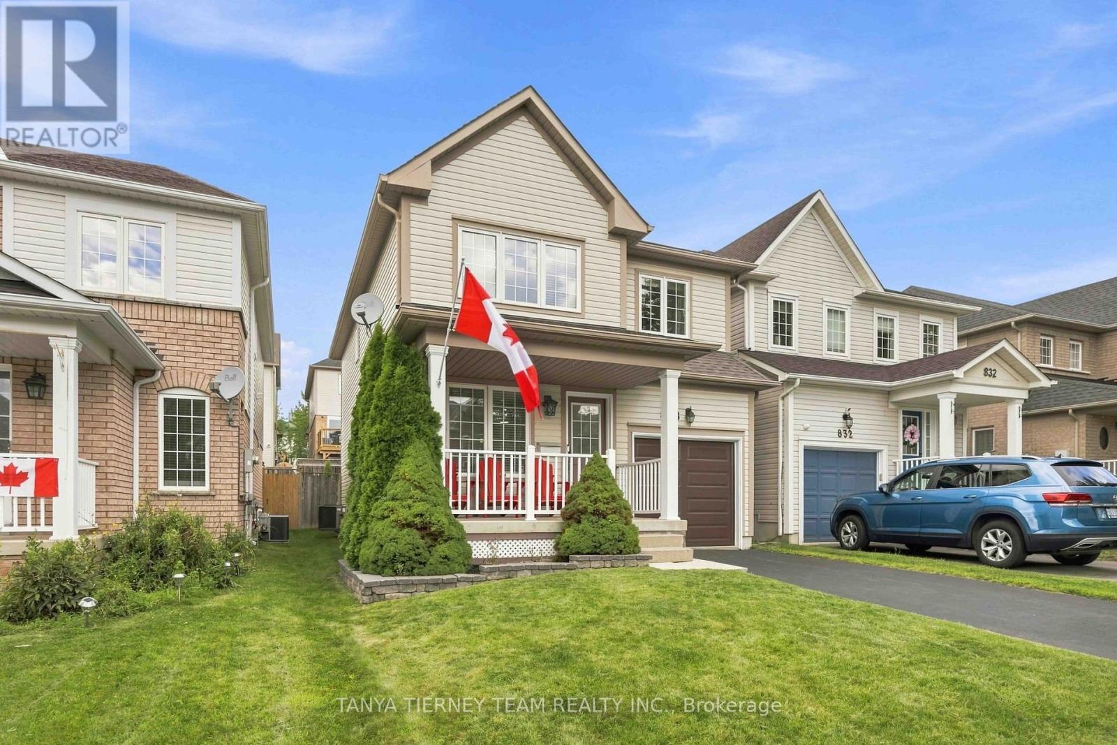 828 Taggart Crescent Property Photo 3