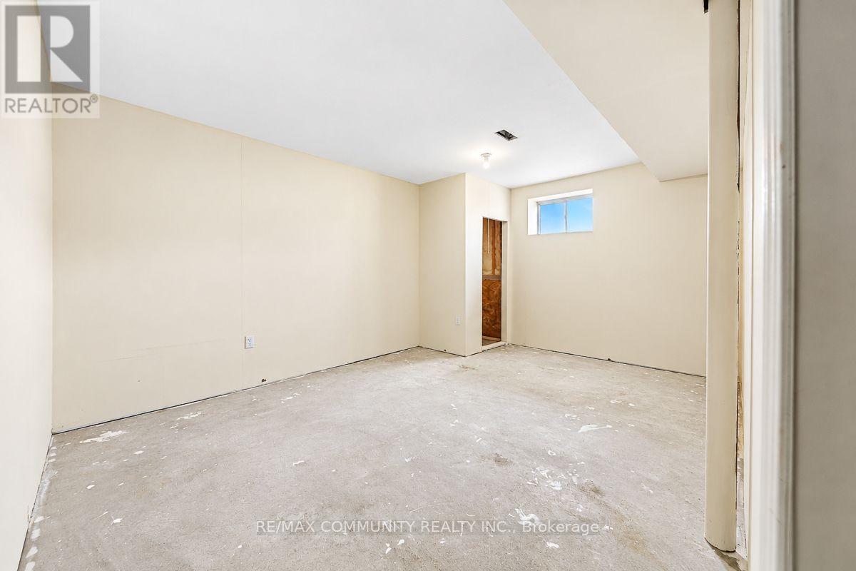 1119 Cameo Street Property Photo 25
