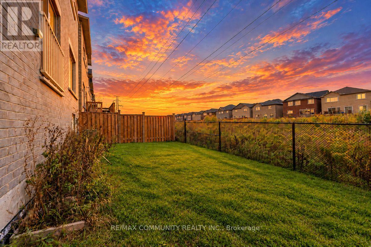 1119 Cameo Street Property Photo 26
