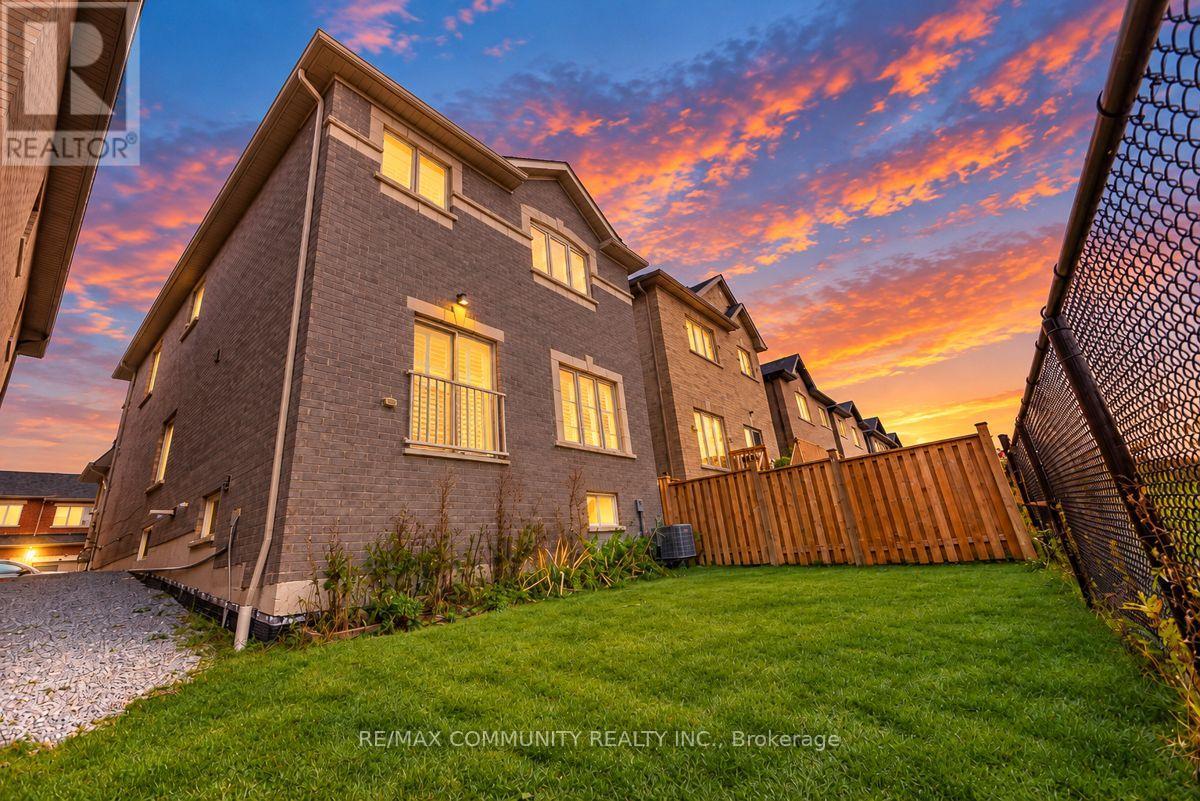 1119 Cameo Street Property Photo 27