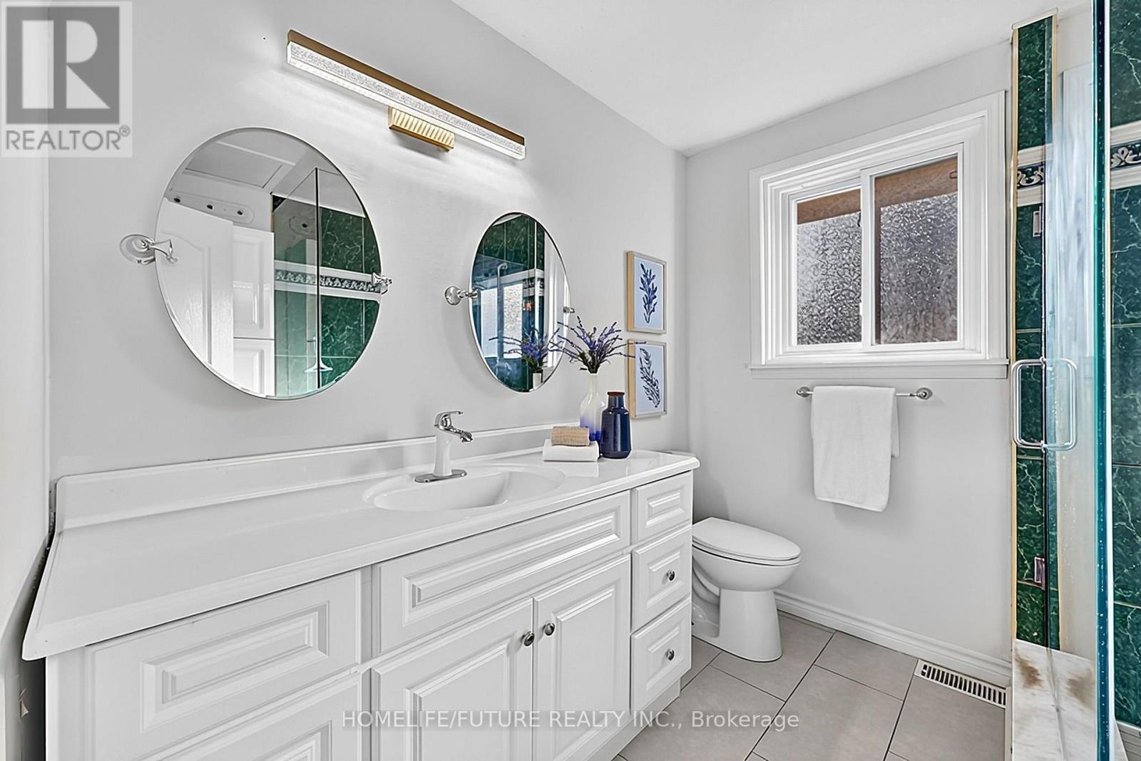 18 Ivan Road Property Photo 16