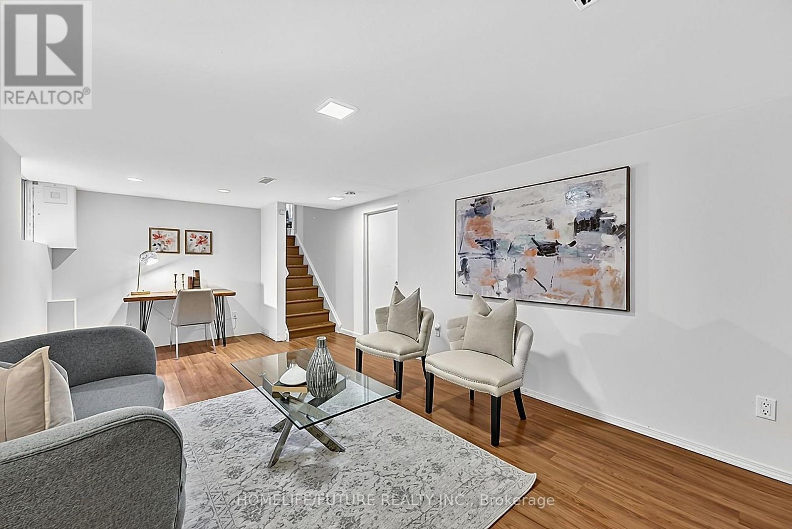 18 Ivan Road Property Photo 21