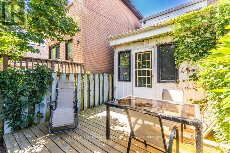 93 Muriel Avenue N Property Photo 41