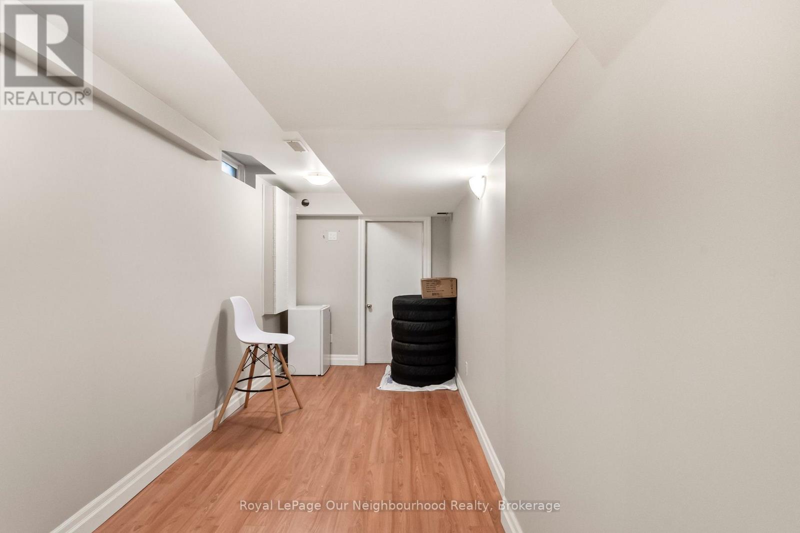 16 Bettina Place Property Photo 32
