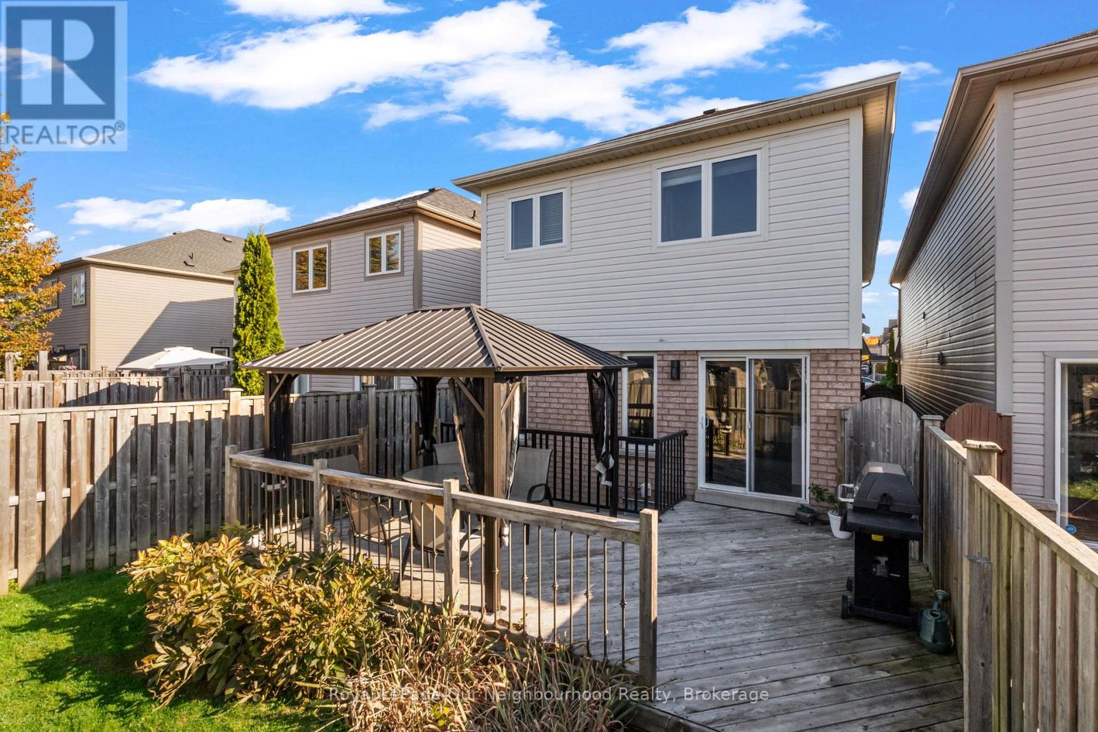 16 Bettina Place Property Photo 45