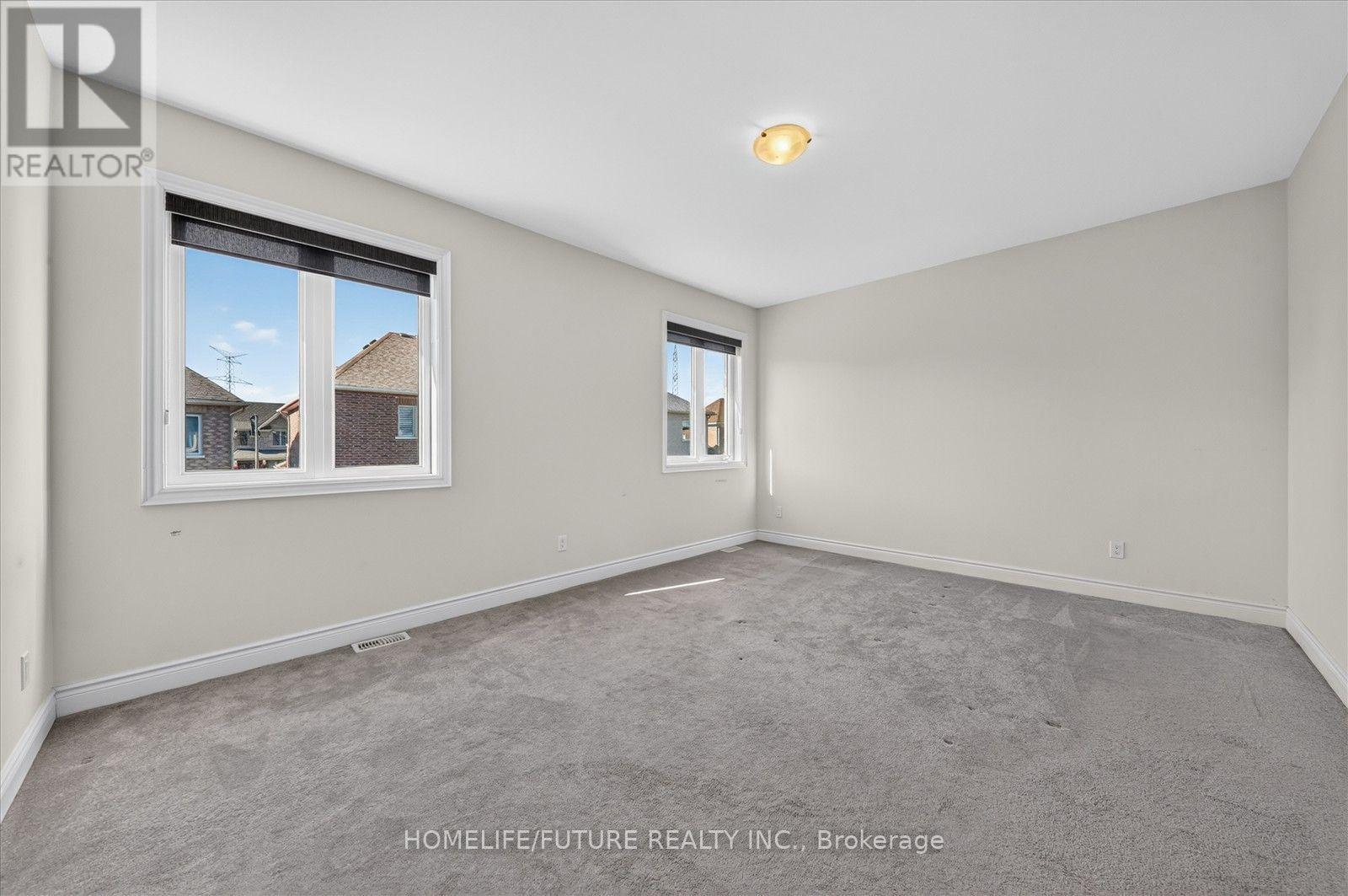 2548 Bandsman Crescent Property Photo 20