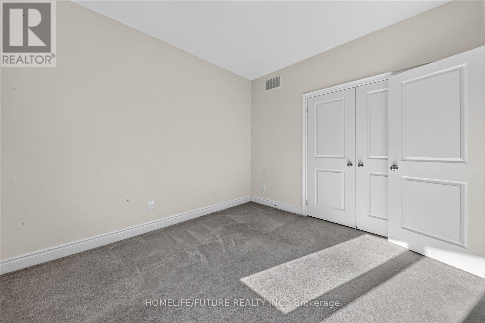 2548 Bandsman Crescent Property Photo 25