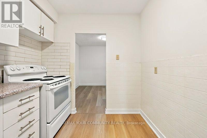 206 - 825 Kennedy Road Property Photo 10