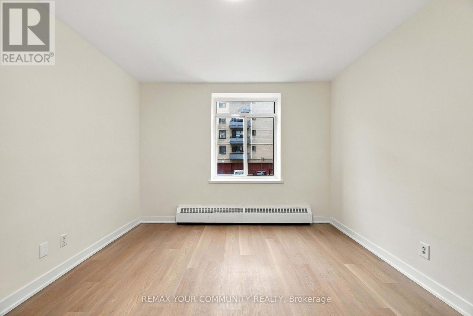 206 - 825 Kennedy Road Property Photo 14