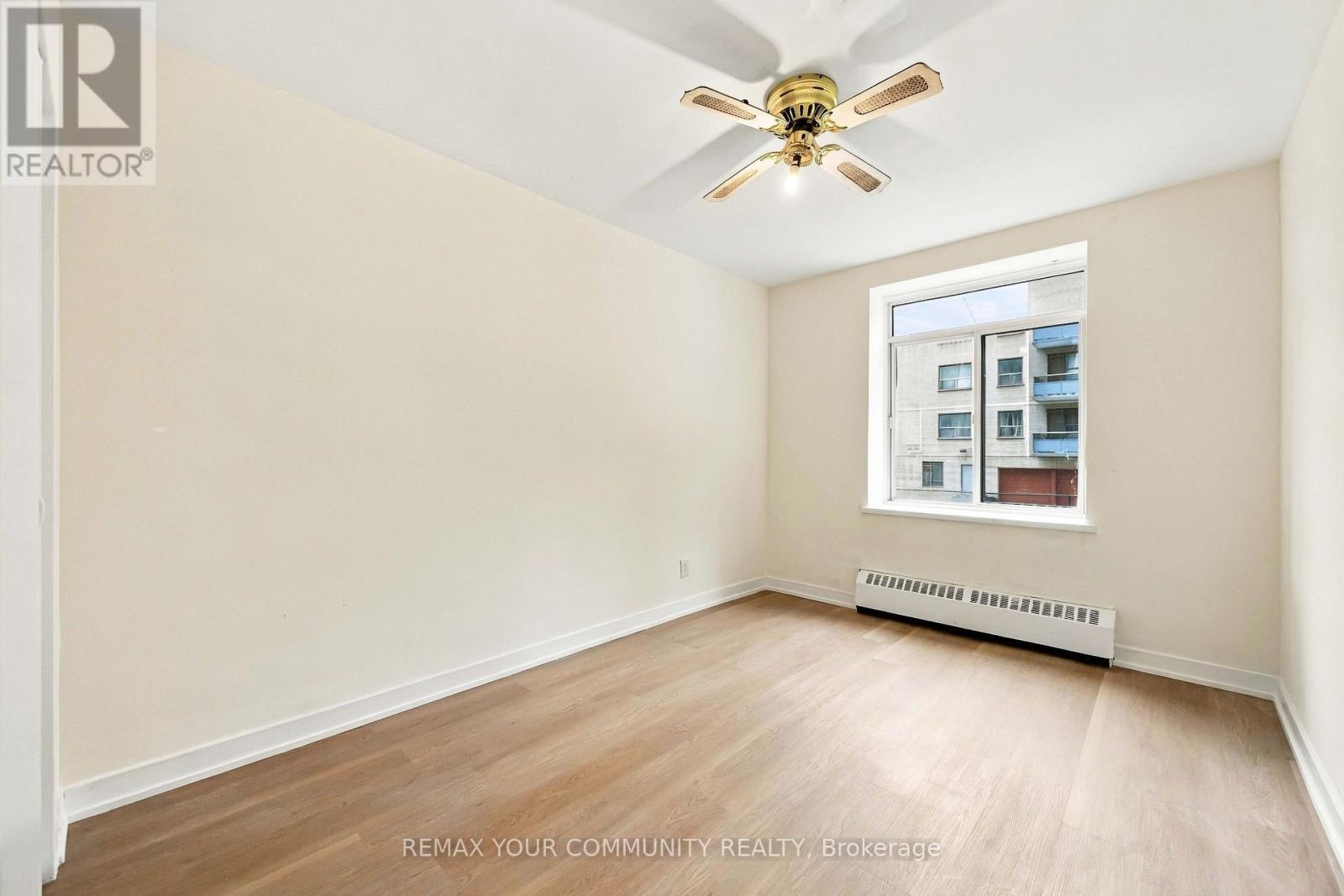 206 - 825 Kennedy Road Property Photo 16