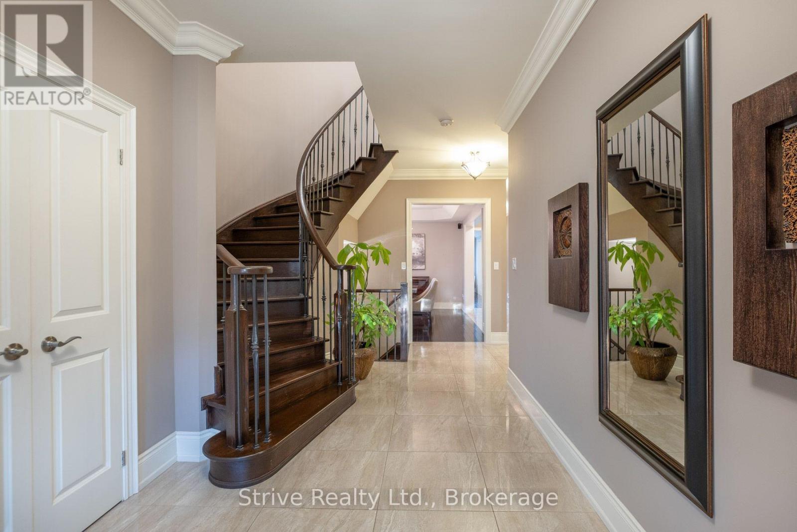 36 Serene Court Property Photo 6