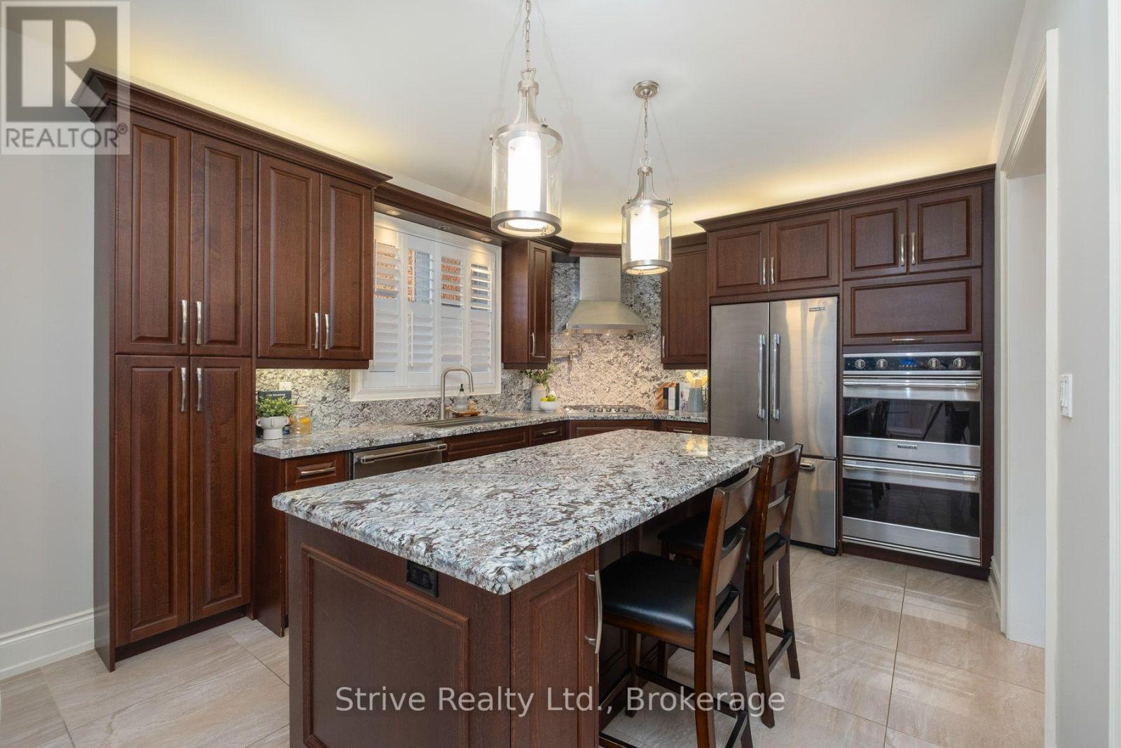 36 Serene Court Property Photo 9
