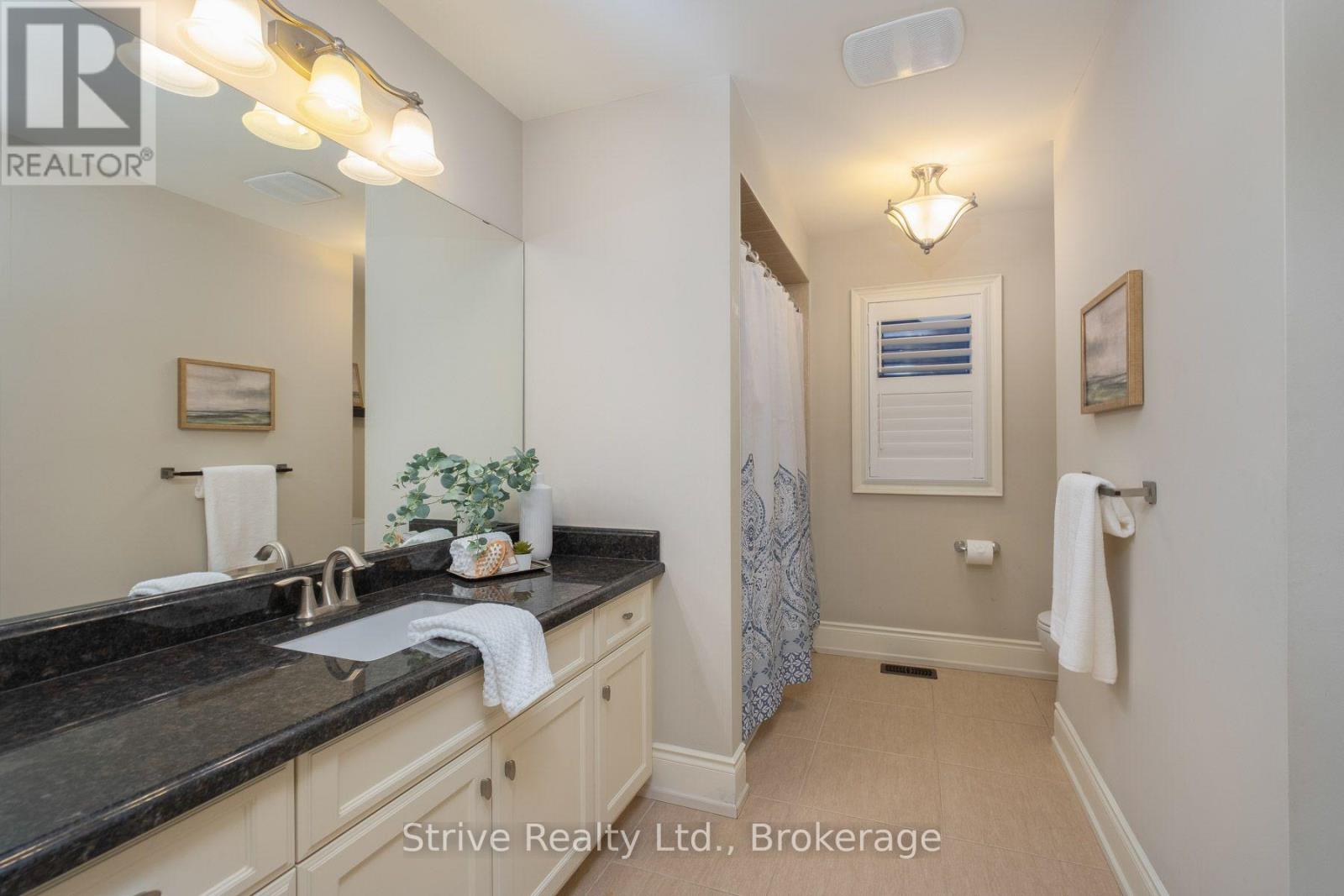36 Serene Court Property Photo 14