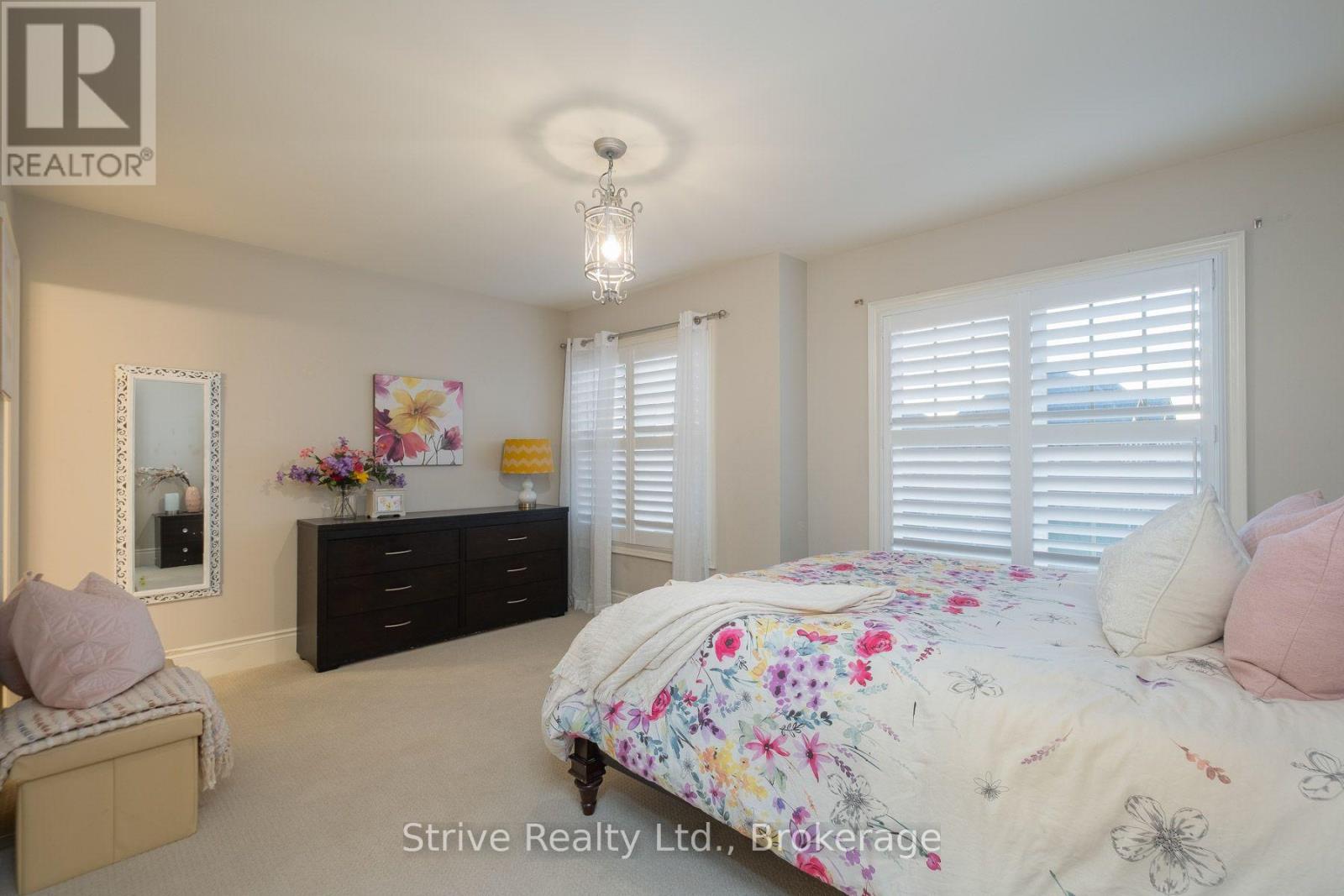 36 Serene Court Property Photo 17