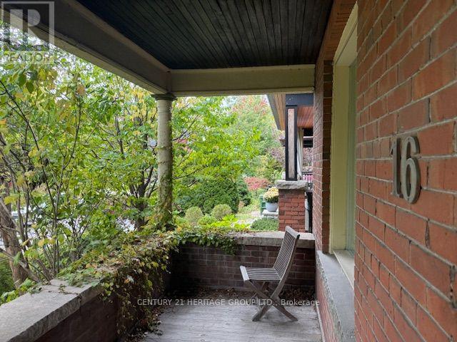 16 Sparkhall Avenue Property Photo 1