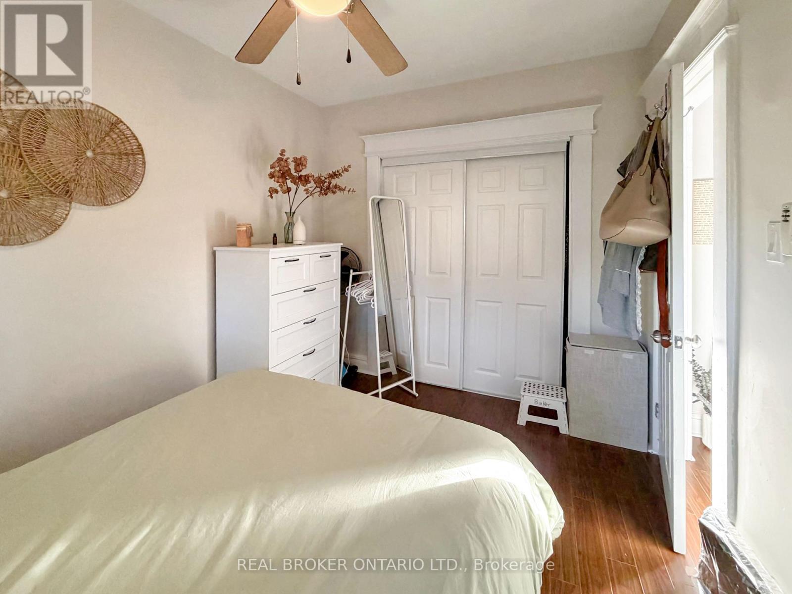 Upper - 79 Blantyre Avenue Property Photo 6