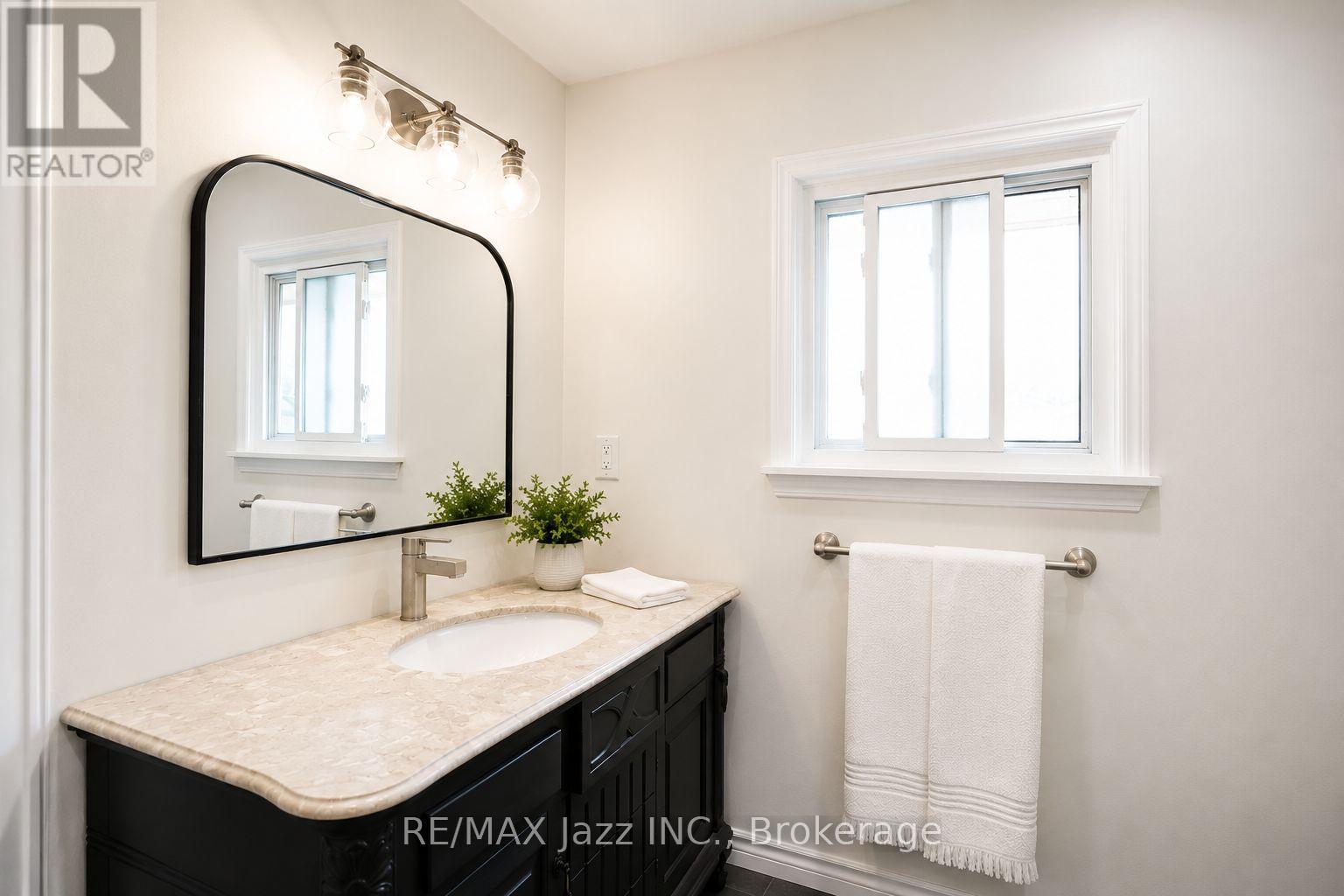 304 Annes Street Property Photo 12
