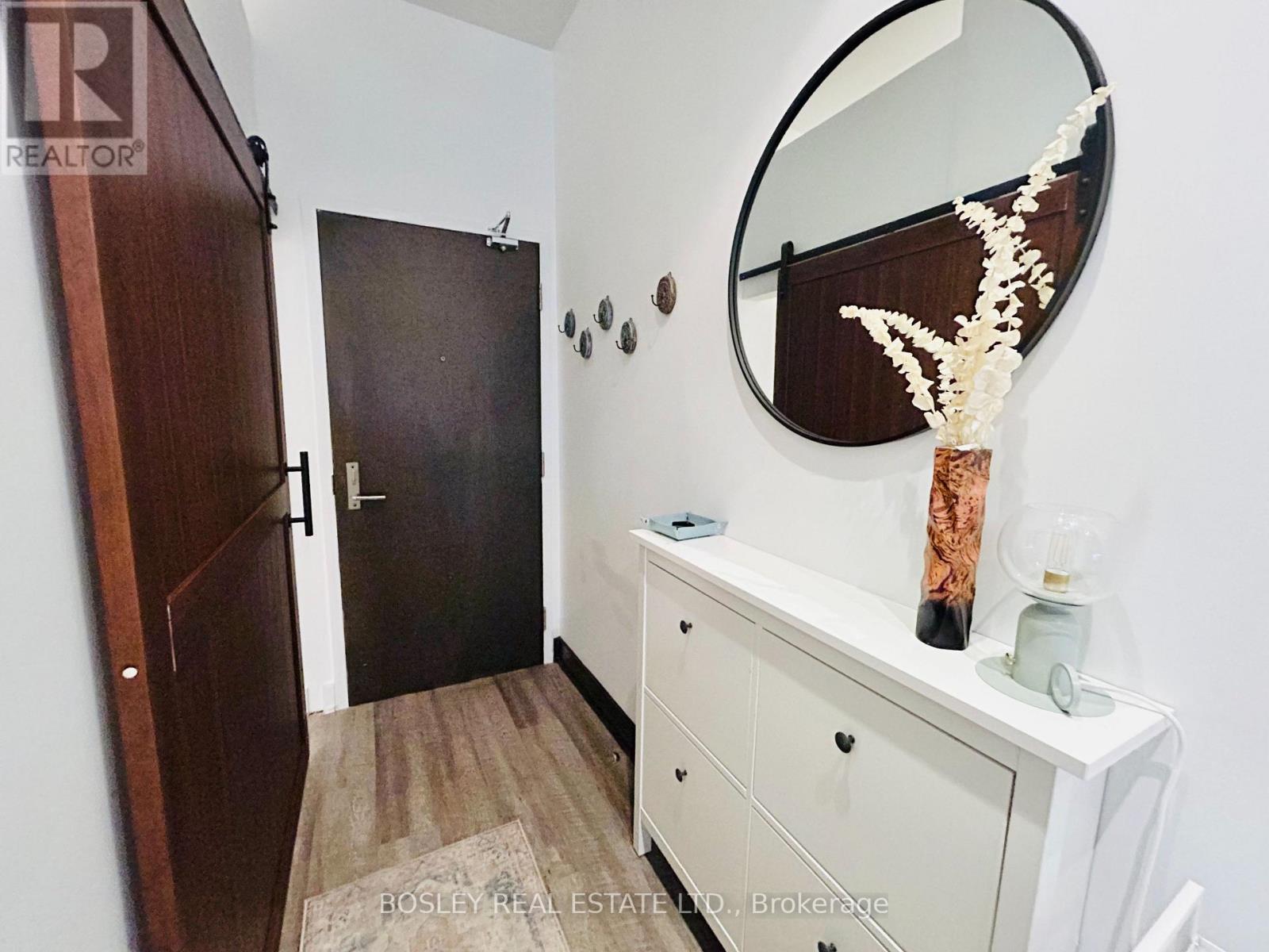106 - 625 Queen Street E Property Photo 2